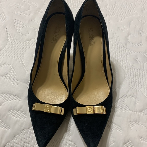Michael Kors Black Suede Pumps with Gold Accents - Picture 2 of 12